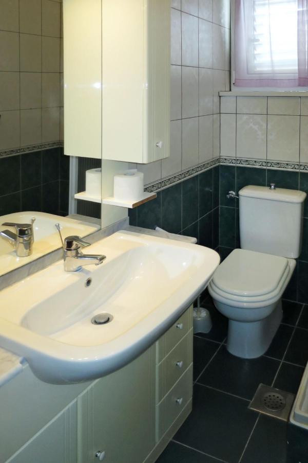 Apartment Marija - UGL205 Kali Bagian luar foto